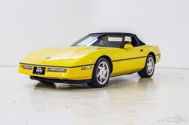 1987 Red Chevrolet Corvette
