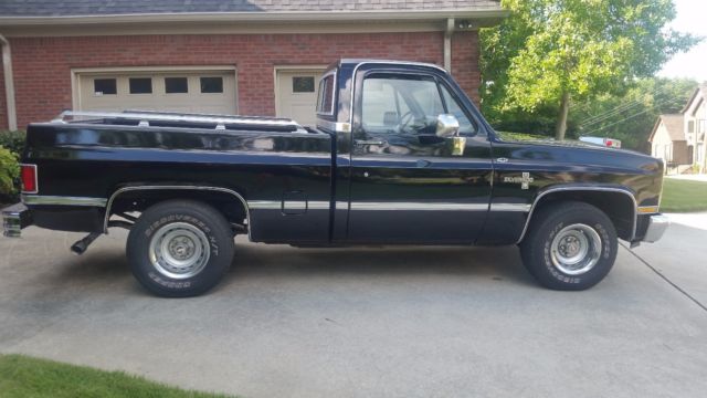 1987 Black Chevrolet Silverado 1500 Standard Cab Pickup