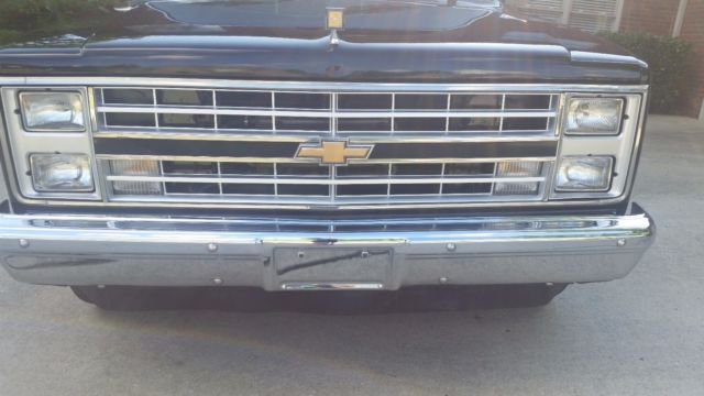 1987 Black Chevrolet Silverado 1500 Standard Cab Pickup
