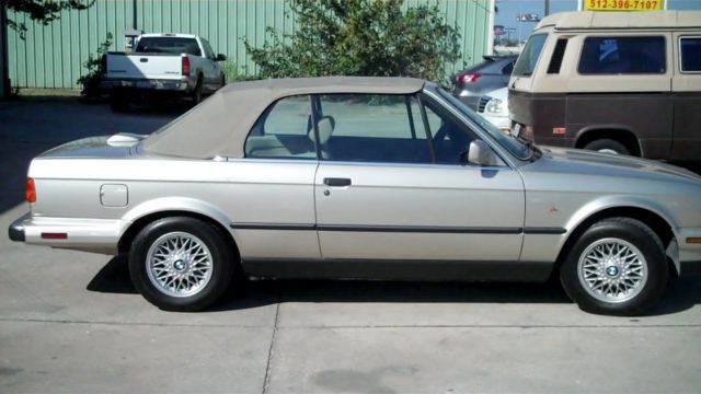 1987 Bronzitbeige-Metallic BMW 3-Series Coupe
