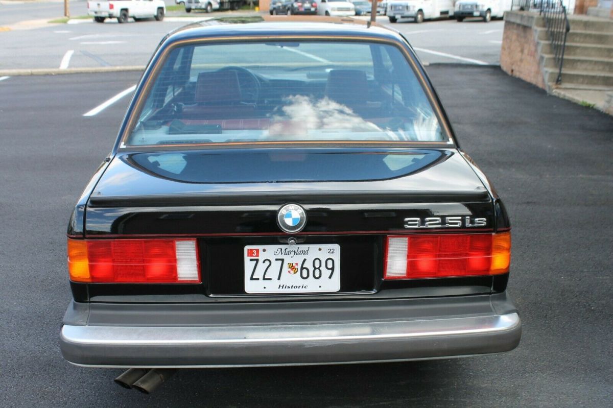 1987 Black BMW 3-Series Coupe