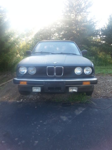 1987 BMW 3-Series Sedan