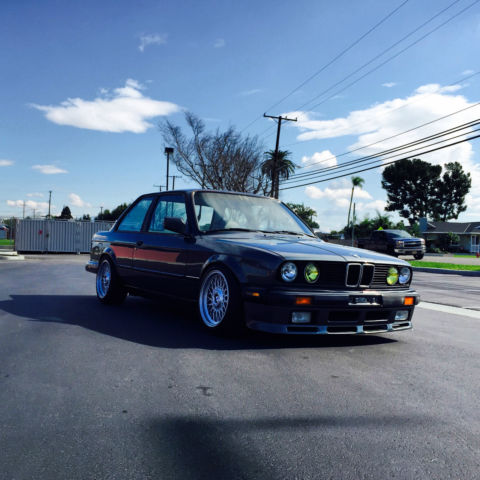 1987 Gray BMW 3-Series Coupe