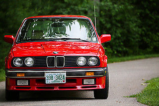 1987 Red BMW 3-Series Sedan
