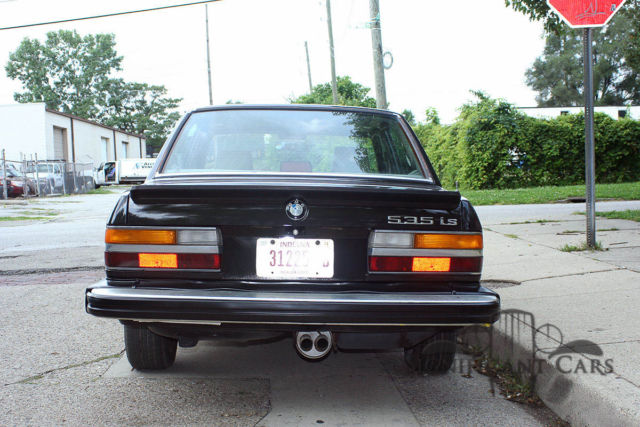 1987 Black BMW 5-Series Sedan