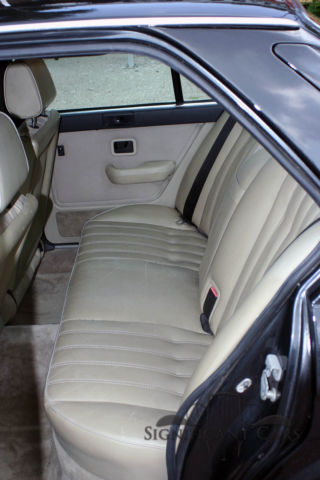 1987 Black BMW 5-Series Sedan