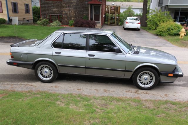 1987 BMW 5-Series