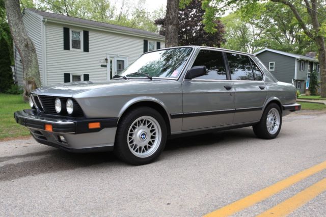 1987 BMW 5-Series