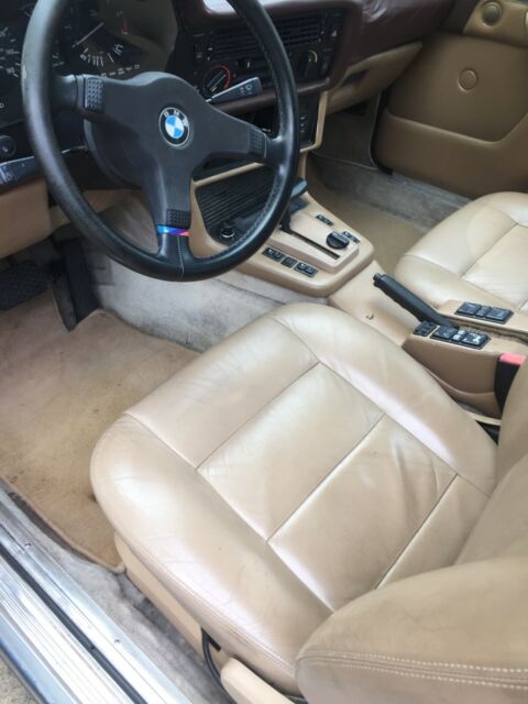 1987 Gold BMW 6-Series Coupe