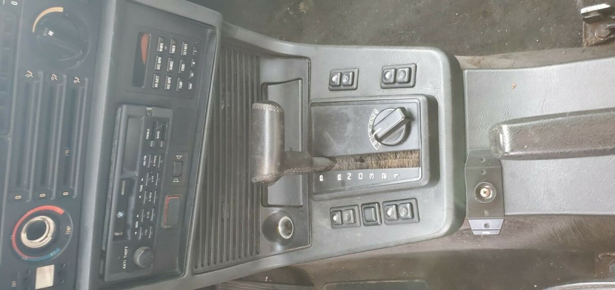 1987 Black BMW 6-Series Coupe