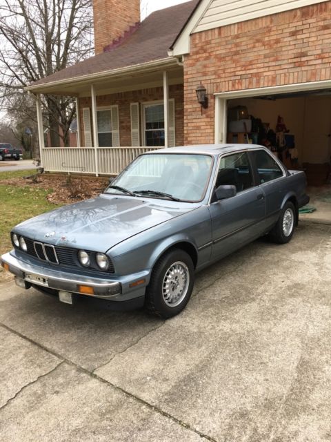 1987 Blue BMW 3-Series Coupe