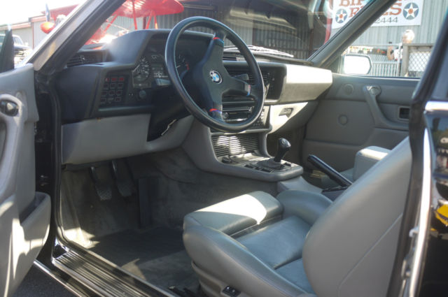 1987 Black BMW M6 Coupe