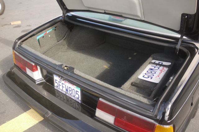 1987 Black BMW M6 Coupe