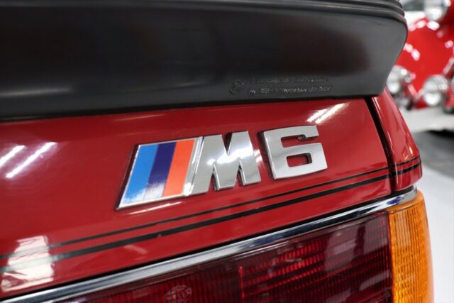 1987 Red BMW M6 --