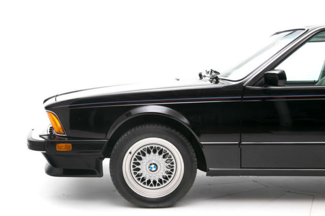 1987 Black BMW M6 Coupe