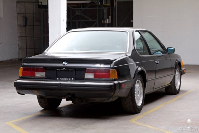 1987 White BMW M6 Sedan