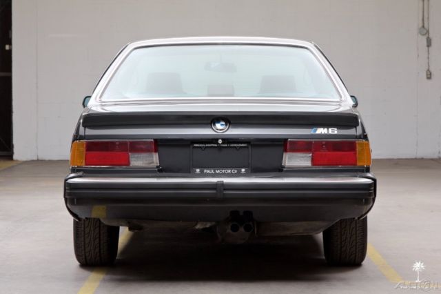1987 White BMW M6 Sedan