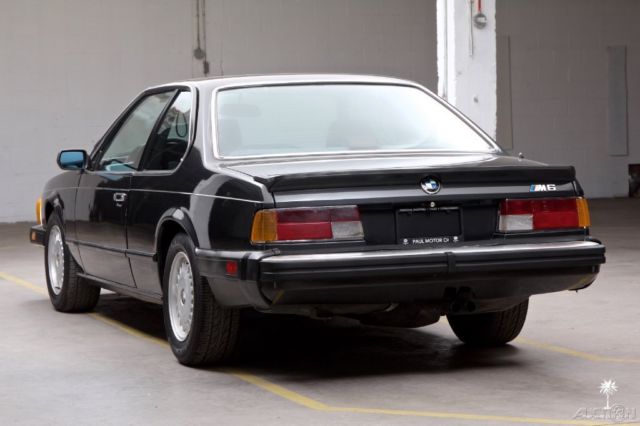 1987 White BMW M6 Sedan