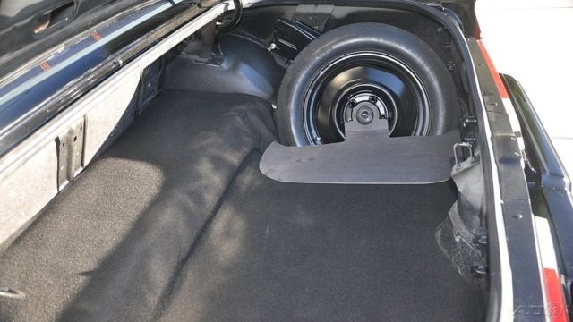 1987 Black Buick Regal