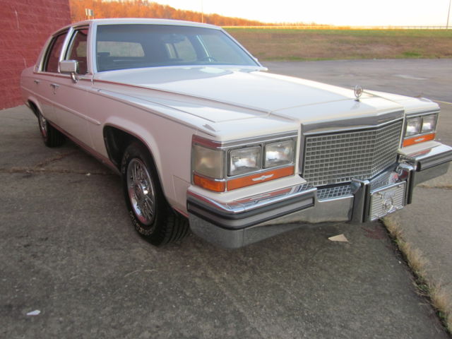 1987 White Cadillac DeVille Sedan