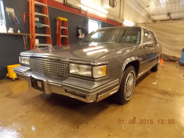 1987 Gray Cadillac Fleetwood Sedan