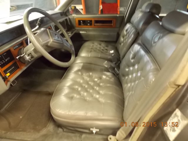 1987 Gray Cadillac Fleetwood Sedan