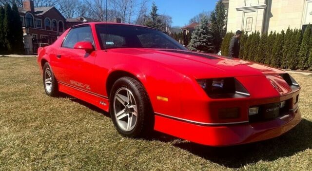 1987 Red Chevrolet Camaro Coupe