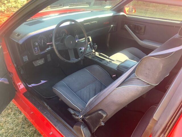 1987 Red Chevrolet Camaro Coupe