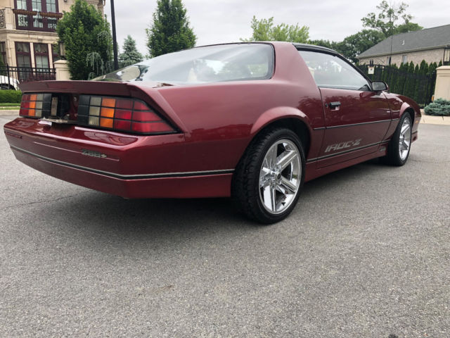 1987 Red Chevrolet Camaro Coupe