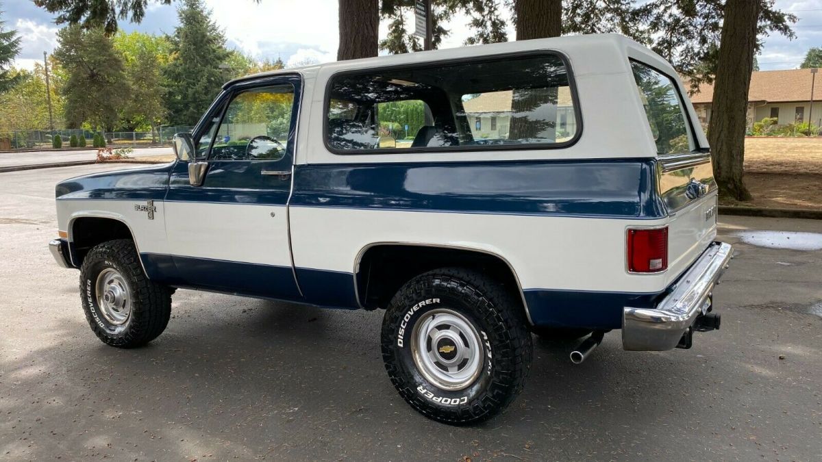 1987 Blue Chevrolet Blazer SUV