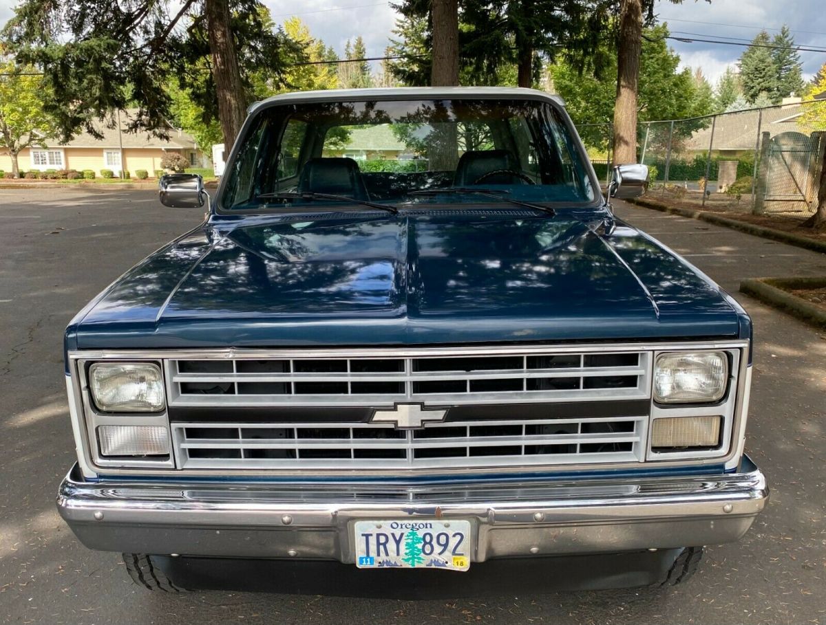 1987 Blue Chevrolet Blazer SUV