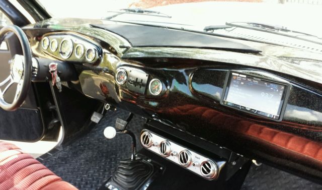 1987 Green Chevrolet C-10 Standard Cab Pickup