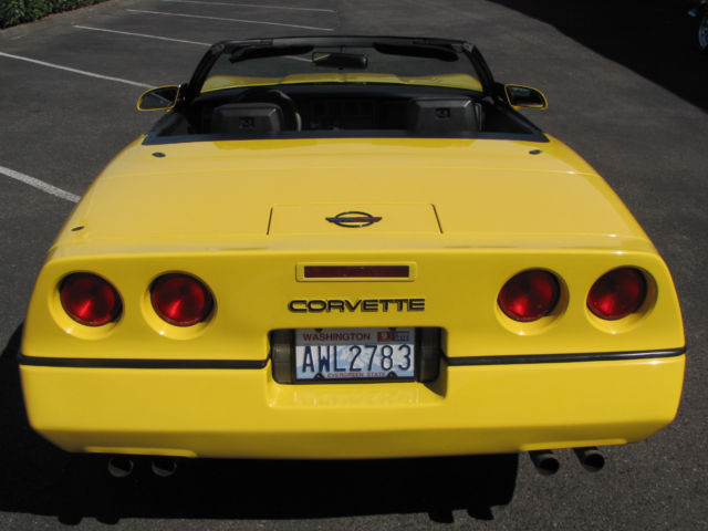 1987 Yellow Chevrolet Corvette Convertible
