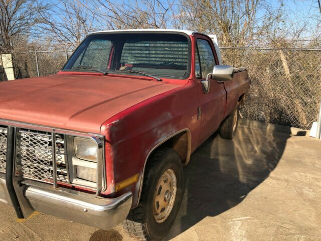 1987 Red Chevrolet C-10 Standard Cab Pickup