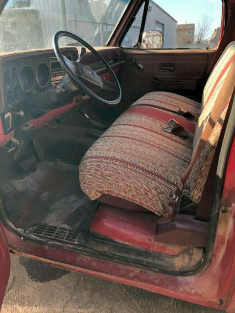 1987 Red Chevrolet C-10 Standard Cab Pickup