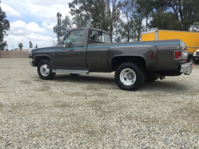 1987 Chevrolet Silverado 3500