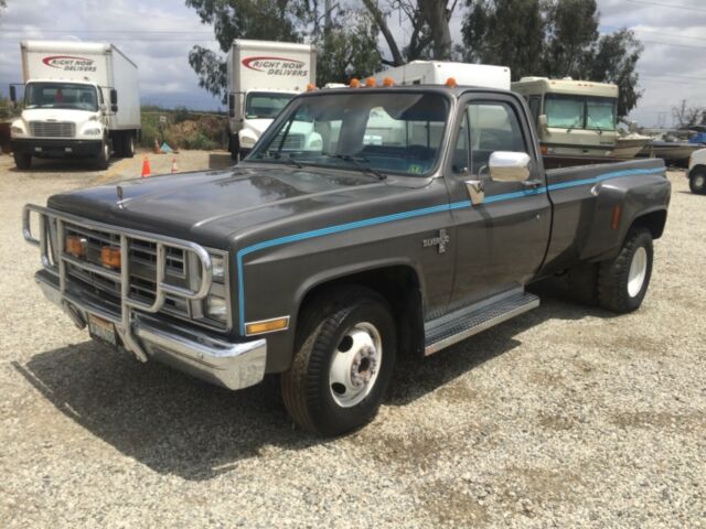 1987 Chevrolet Silverado 3500