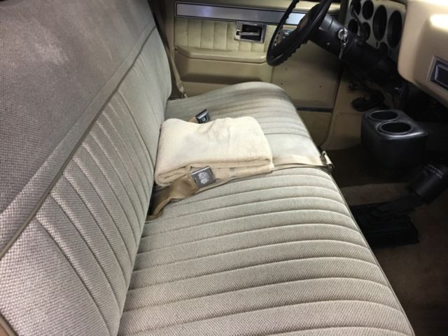 1987 Black Chevrolet C/K Pickup 1500 Standard Cab Pickup