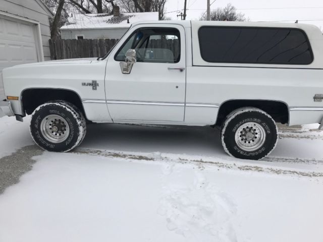 1987 Blue Chevrolet Blazer