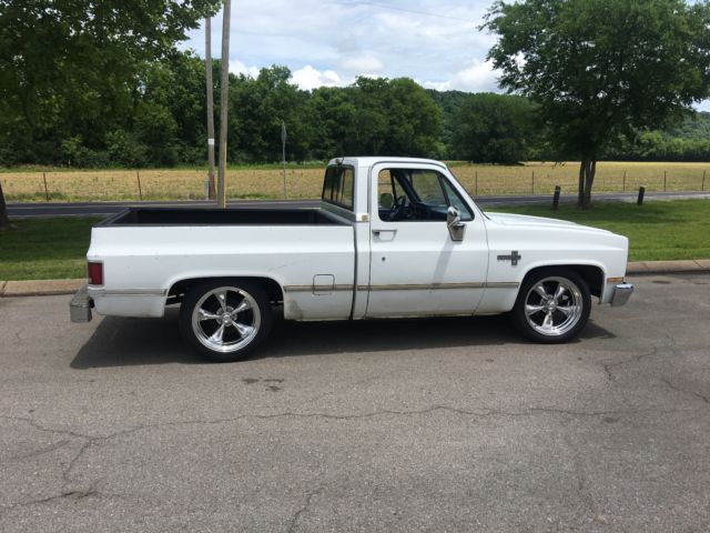 1987 white Chevrolet C-10 swb