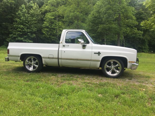 1987 white Chevrolet C-10 swb