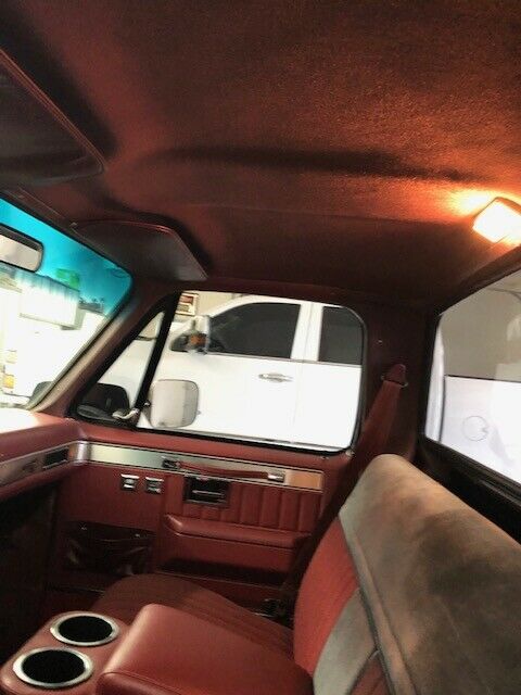 1987 Black Chevrolet C-10 Standard Cab Pickup