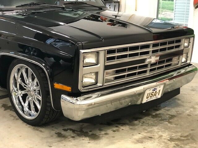 1987 Black Chevrolet C-10 Standard Cab Pickup