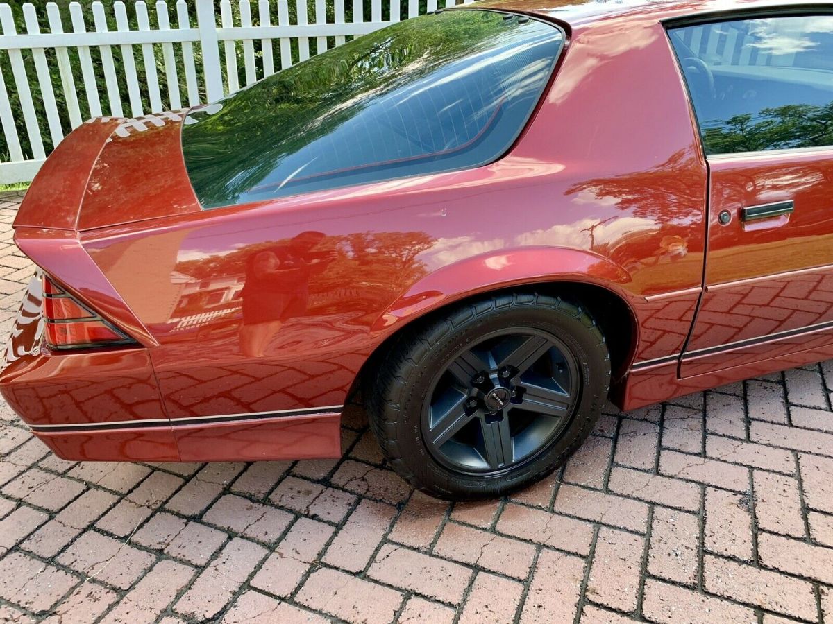 1987 Red Chevrolet Camaro Coupe