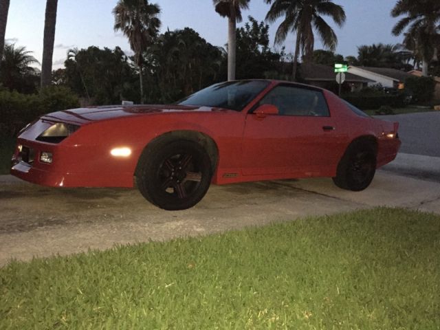 1987 Red Chevrolet Camaro Coupe