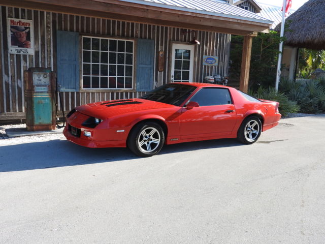 1987 Red Chevrolet Camaro Coupe