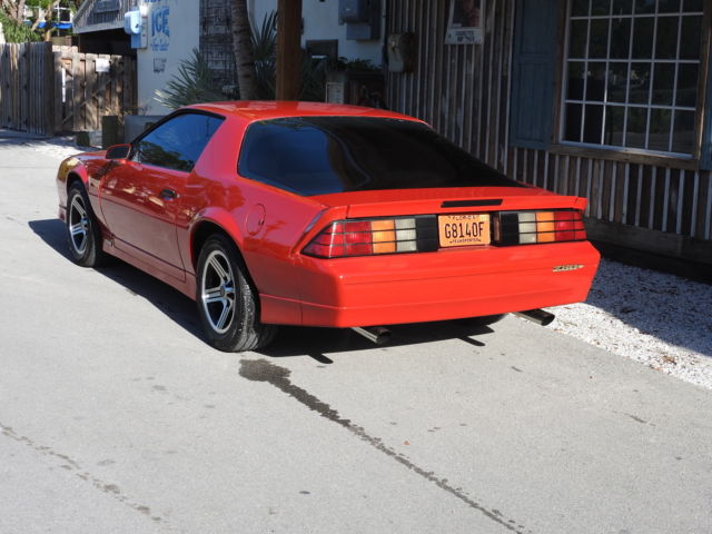 1987 Red Chevrolet Camaro Coupe
