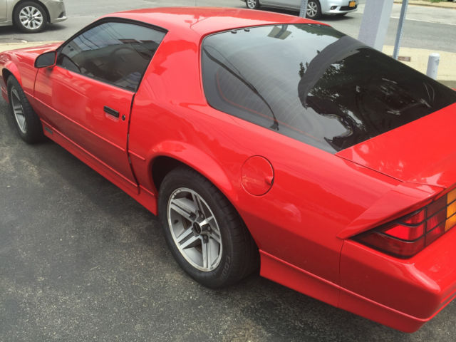 1987 Red Chevrolet Camaro Coupe