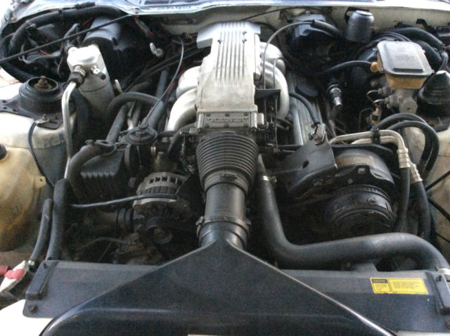 1987 White Chevrolet Camaro Coupe