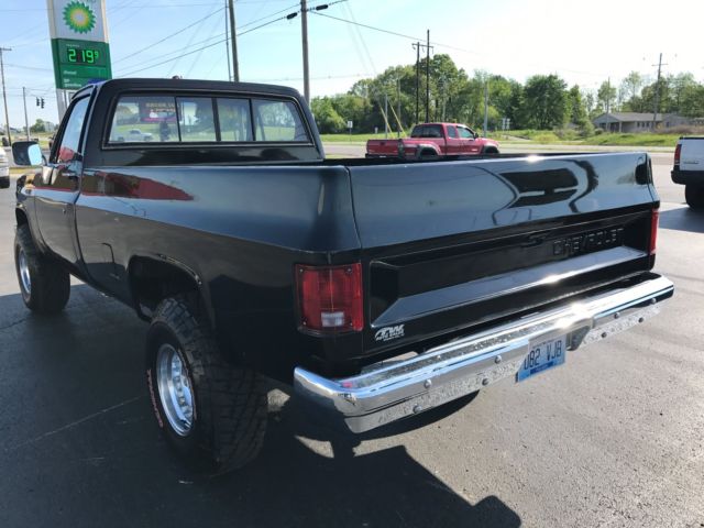 1987 Black Chevrolet C/K Pickup 1500